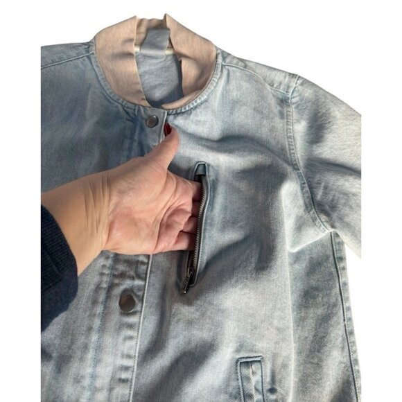 Nike Women's Sz M Destroyer Denim Bomber Jacket Light Blue W/ Contrast Tan Trim - Picture 9 of 13